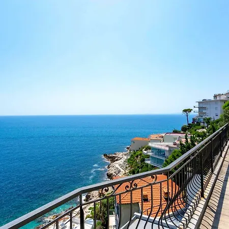 Seafront Modern On Cap De